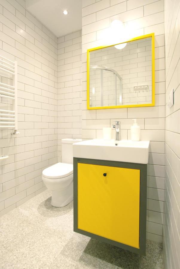 Banana Apartments บาทูมิ ภายนอก รูปภาพ